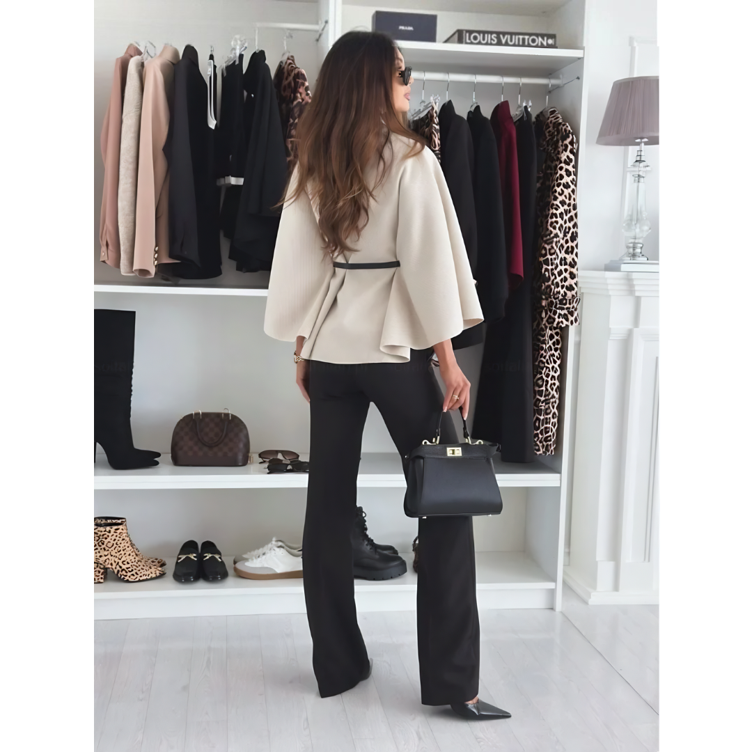 Mode Pure | Cape Élégante Ceinturée