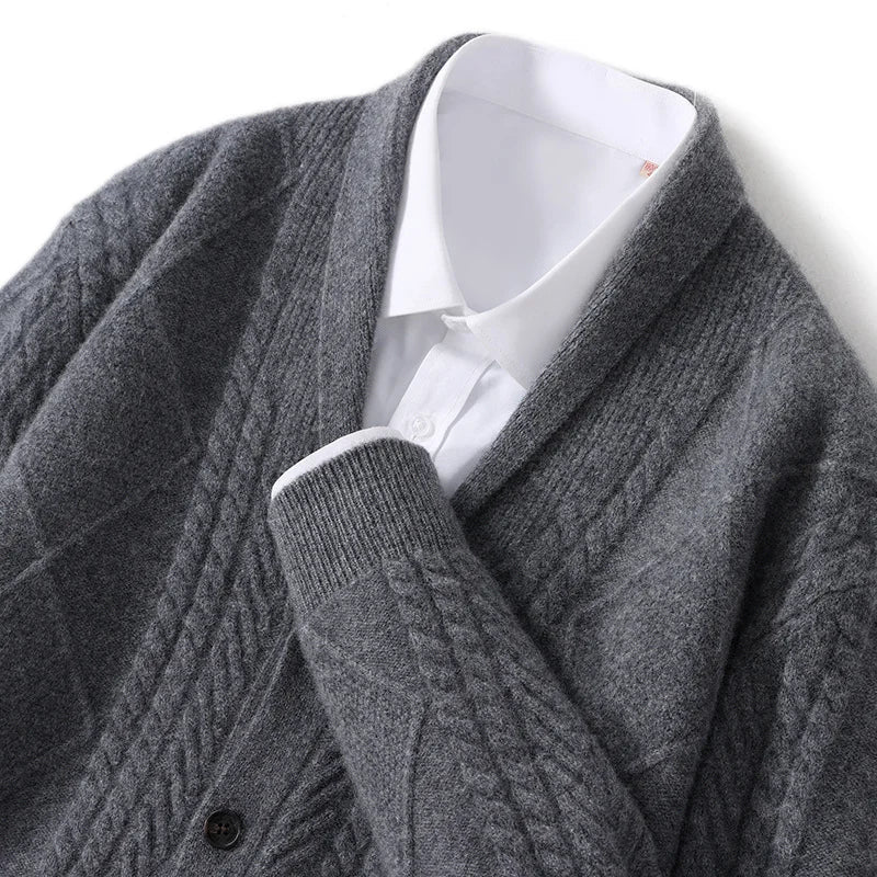 Mode Pure | Cardigan en Laine Exclusif avec Motif à Carreaux