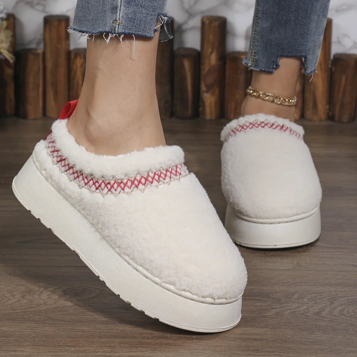 Jules & Jade | Cozy Sherpa Slippers
