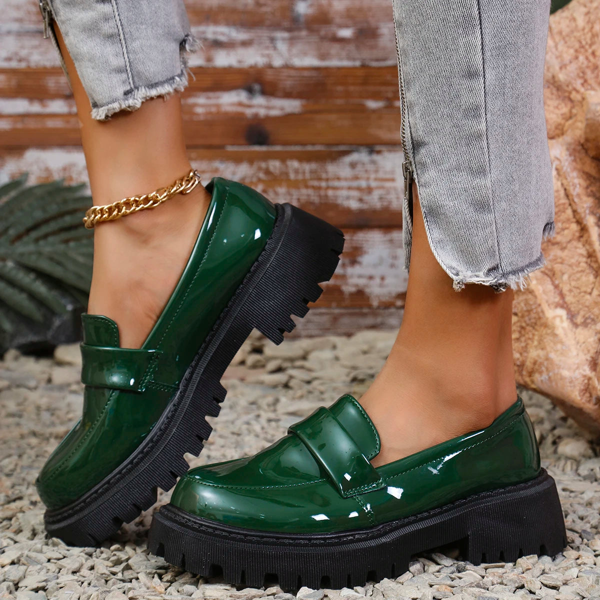 Chaussures à plateforme pour femmes, mocassins unis, style preppy, en cuir verni, mode, semelle douce, slip-on, ballerines grande taille