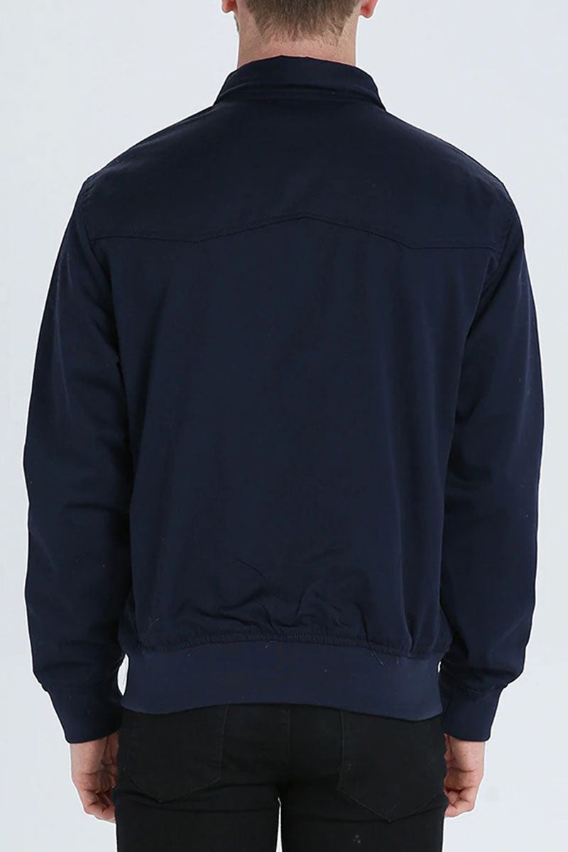 Mode Pure | Veste Iconique et Polyvalente